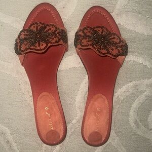 🌷UNISA🌷Terra cotta beaded suede leather slides